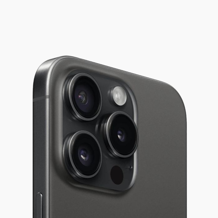 Refurbished iPhone 15 Pro Titanium Black achterzijkant